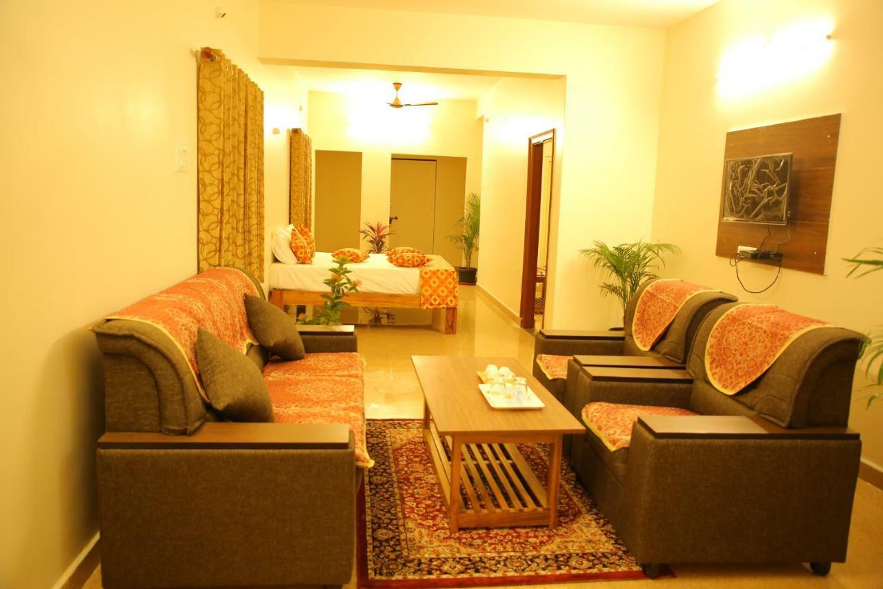 Bhavana Homestay Tirupati Extérieur photo